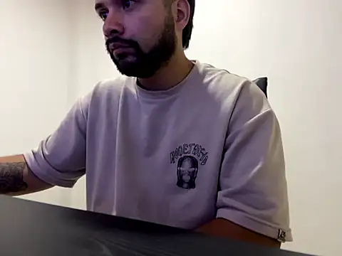 zion_draftt - Zion_draftt's free webcam - UK Sex Cams