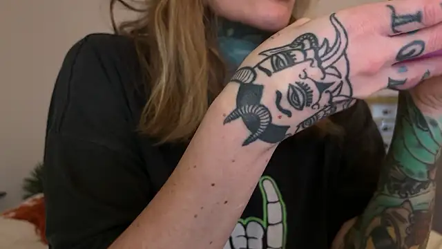 airgeadx - Airgeadx's free webcam - UK Sex Cams