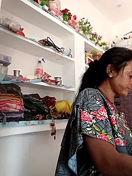 kiiuu_sexe - Kiiuu_sexe's free webcam - UK Sex Cams