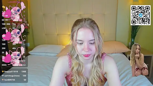 linda__bloom (F teen) - look at the camera and massage your tit