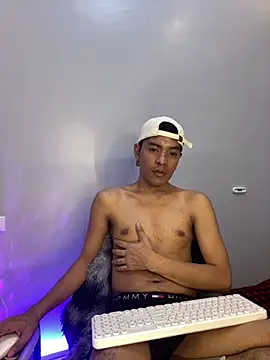 asian_darlingcummersxxx - Asian_darlingcummersxXx's free webcam - UK Sex Cams