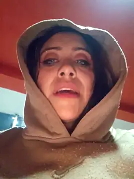 Webcam Model (-TheCatCrazy-)  is live.Free join now!