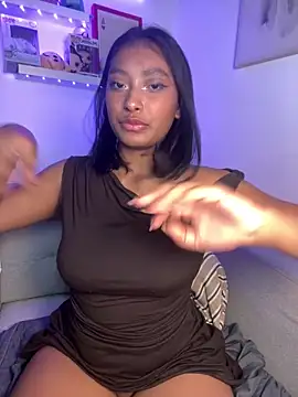 isabella_fasilier - Isabella_fasilier's free webcam - UK Sex Cams