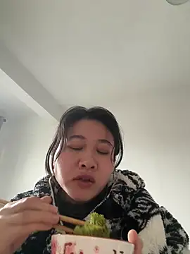 daaqnn (F milf) - 大逼吃手