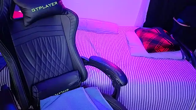 miacanela_xo live cam profile