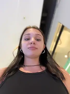 vendimur (F young) - spank ass without panties