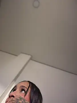 Preview of isabella-teen