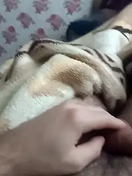 Erkegin001 live sex cam