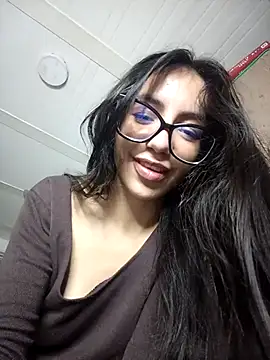 missafroditha (F young) - Penetration with a domi toy