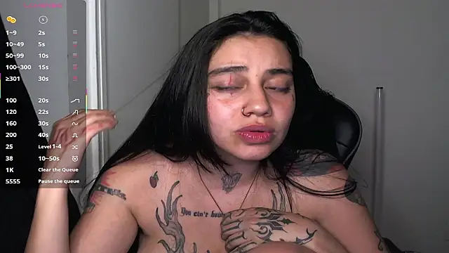 val_bardot - Val_bardot's free webcam - UK Sex Cams