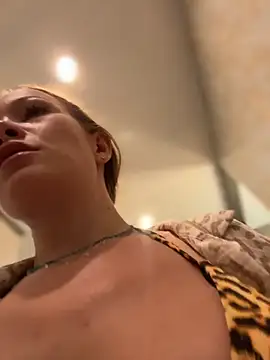 You love risk? 🔥show in public, take care of me😘