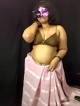 Webcam Model (sesiteluguammayi)  is live.Free join now!