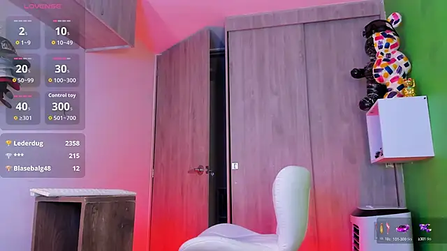 riky_11 - Riky_11's free webcam - UK Sex Cams