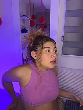 gab_0212 - Gab_0212's free webcam - UK Sex Cams