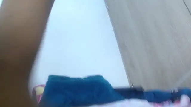 avaleri_cherry (F young) - hello baby let's play