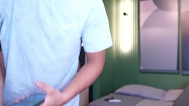 Ethan_occonor live sex cam