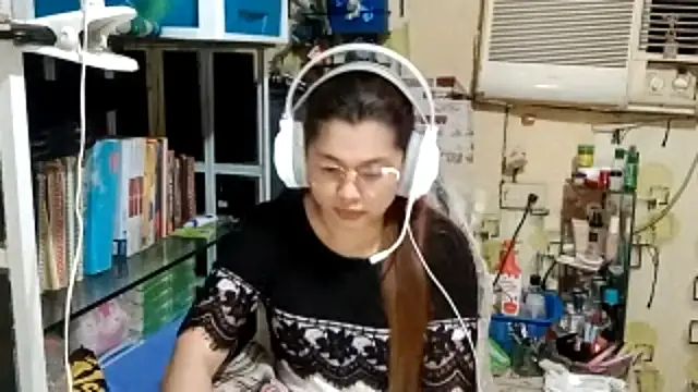 tenniereichow - TennieReichow's free webcam - UK Sex Cams