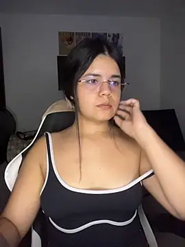 2angela_ (F teen) - zoom asshole🔥