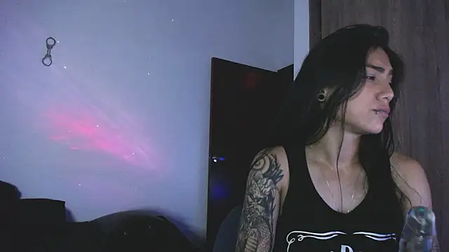 Twoshotsparty420 live sex cam