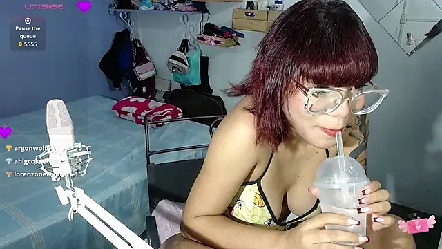 kinky_catalina - Kinky_catalina's free webcam - UK Sex Cams