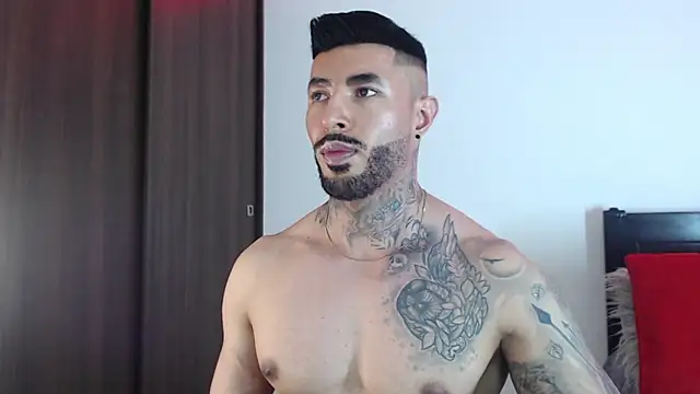 andrea_de_lucaa - Andrea_de_lucaa's free webcam - UK Sex Cams