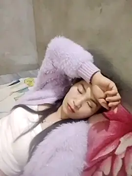 thobaby112 - Thobaby112's free webcam - UK Sex Cams