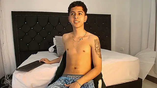 nohadrake - NohaDrake's free webcam - UK Sex Cams