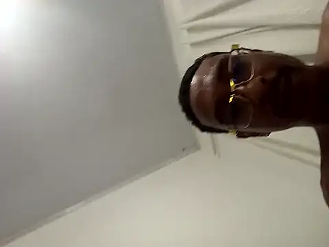 mellow_smoke - Mellow_smoke's free webcam - UK Sex Cams