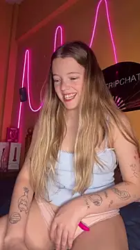 imveranito live cam profile