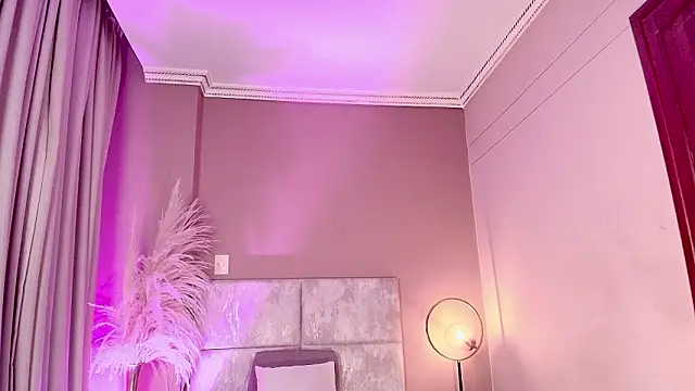 JupiteFox live cam profile