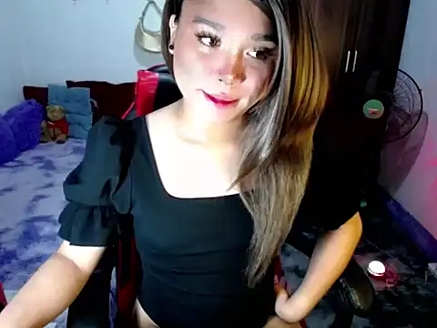 sofiathe1st (T young) - BE MY LOVER!