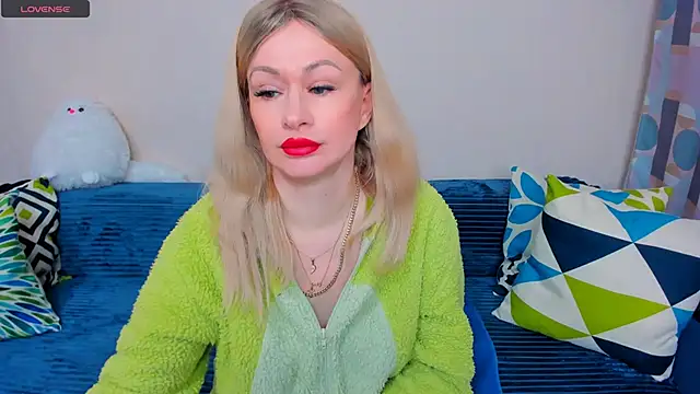 ellenmoore - EllenMoore's free webcam - UK Sex Cams