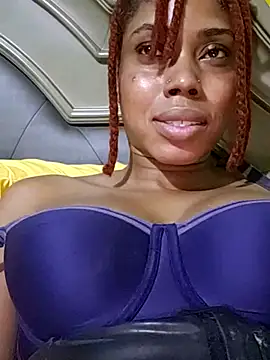 honeysweets_live - HONEYSWEETS_LIVE's free webcam - UK Sex Cams