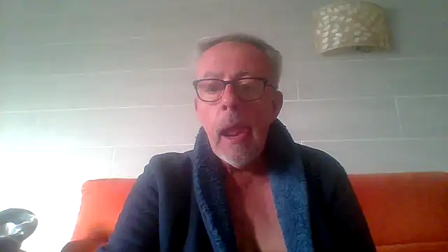 tuggy59 - Tuggy59's free webcam - UK Sex Cams