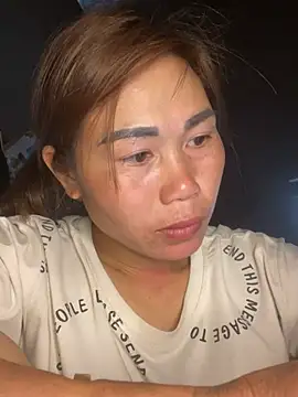 meganmeo (F young) - hook through