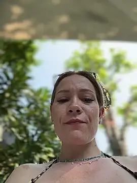 LavenderHot live cam