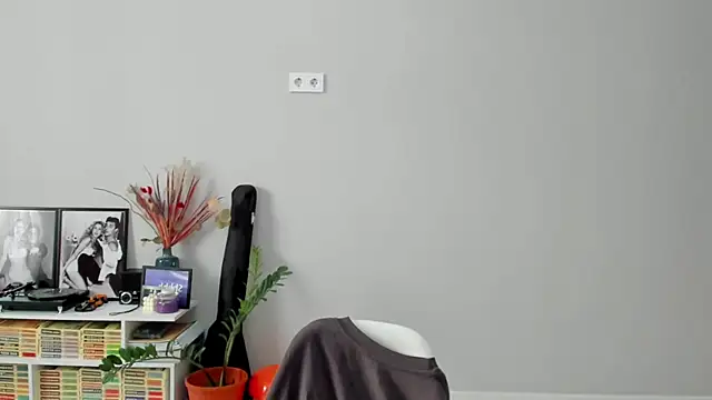 ailey_chao live sex cam