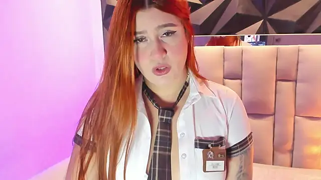 megan_whitee__ - Megan_whitee__'s free webcam - UK Sex Cams