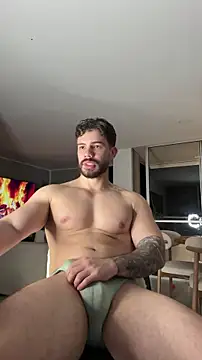 Valenthino_Salvatore's live cam