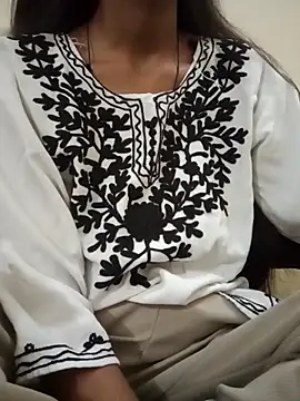 kumkum_36 - Kumkum_36's free webcam - UK Sex Cams