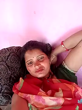 Webcam Model (Rubi12A)  is live.Free join now!