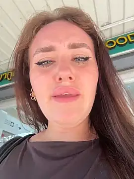 kirasunshine - KiraSunshine's free webcam - UK Sex Cams