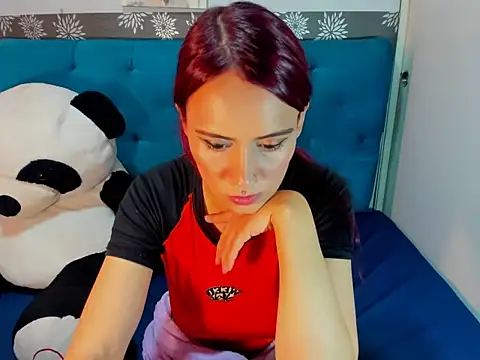 giannagoddes - GiannaGoddes's free webcam - UK Sex Cams