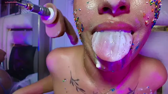 baby_naughty1_ - Baby_naughty1_'s free webcam - UK Sex Cams