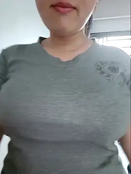 shine_mai - Shine_Mai's free webcam - UK Sex Cams