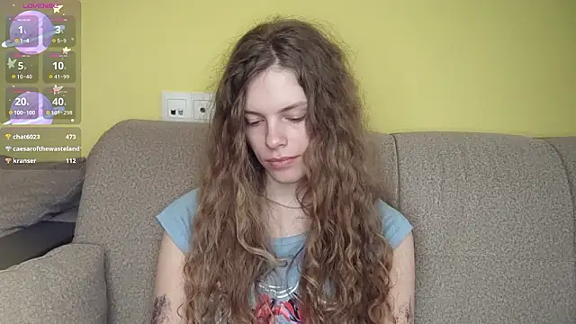 rayanenlia - RayaNenlia's free webcam - UK Sex Cams