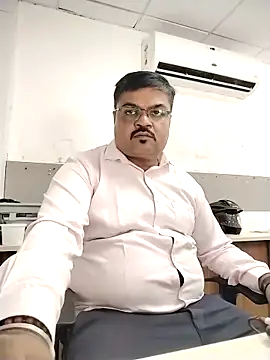 desi_lodo_gujju_boy - Desi_Lodo_Gujju_Boy's free webcam - UK Sex Cams