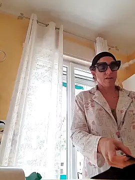 sexy7883 Live Webcam on Stripchat