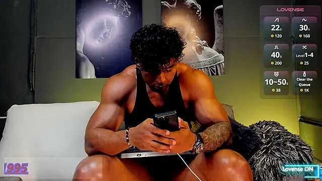 bradley_smith live sex cam