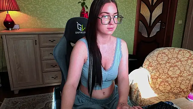 anneaverry - AnneAverry's free webcam - UK Sex Cams